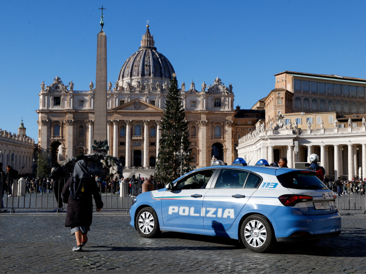 St Peter's Square police car.JPG thumb.JPG